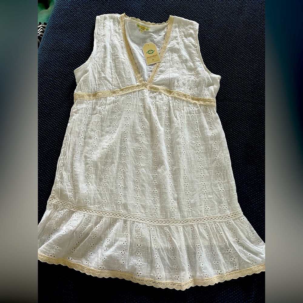 BNWT boderie dress
